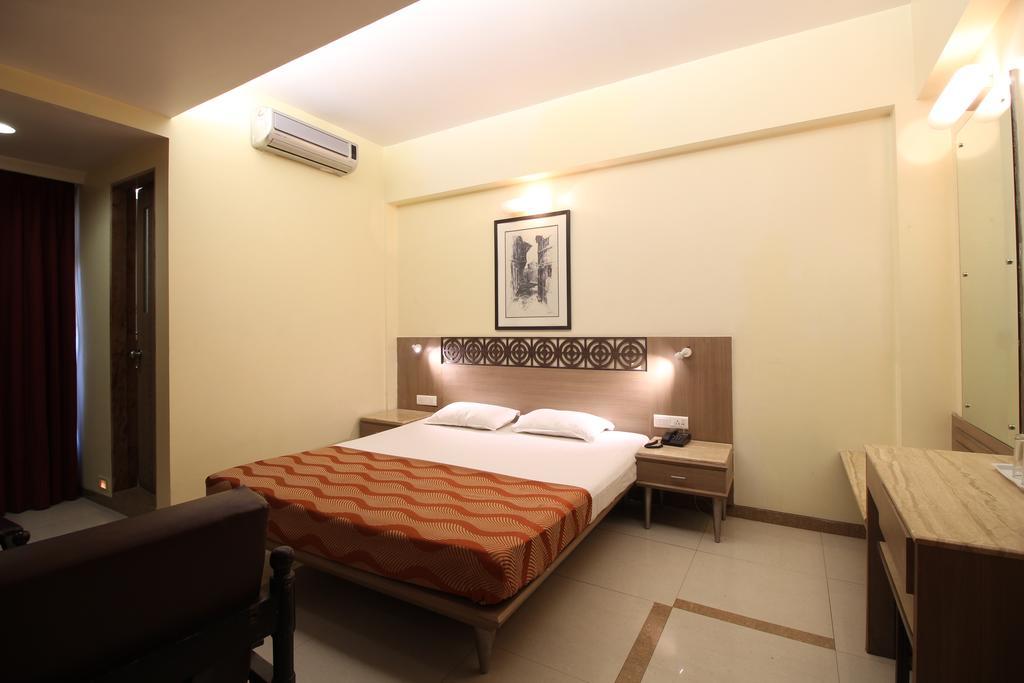 Hotel Samrat 뭄바이 객실 사진