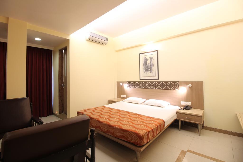 Hotel Samrat 뭄바이 객실 사진