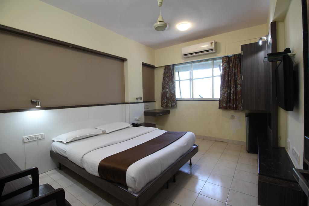 Hotel Samrat 뭄바이 객실 사진