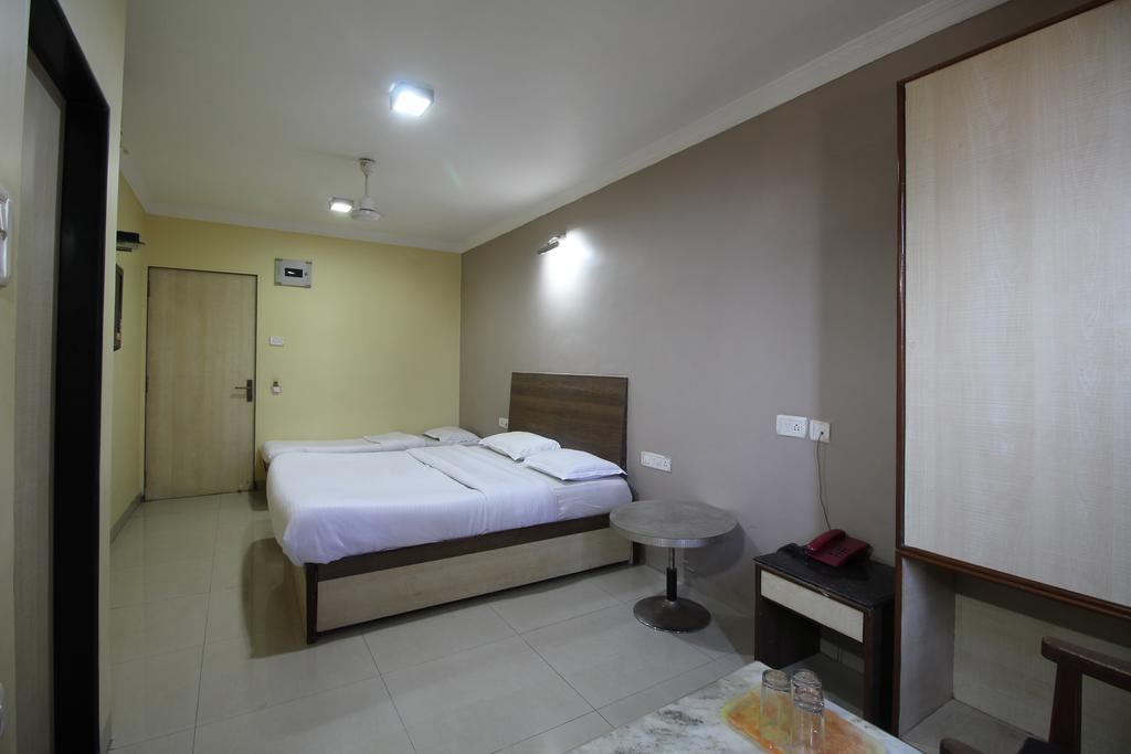 Hotel Samrat 뭄바이 객실 사진